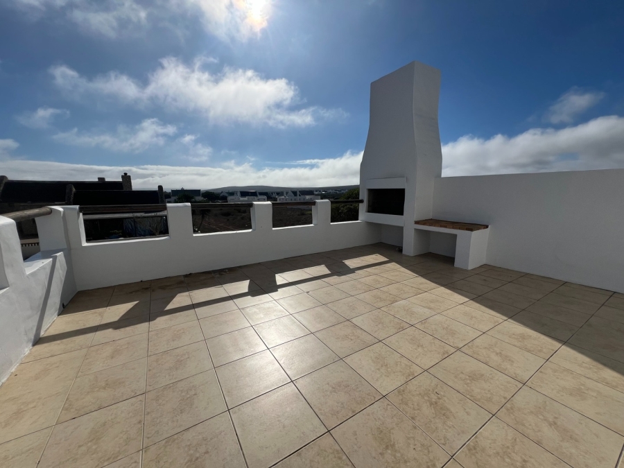4 Bedroom Property for Sale in Jacobsbaai Western Cape